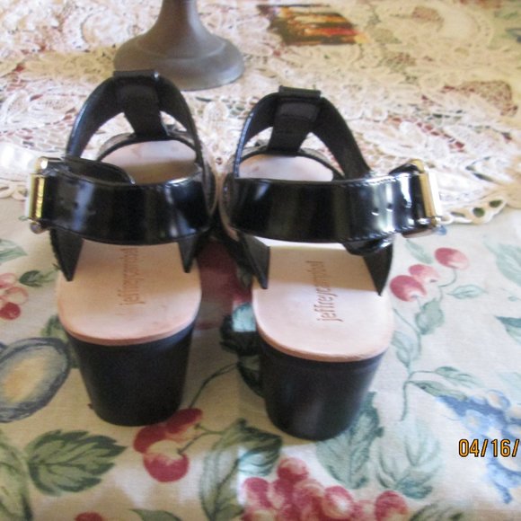Jeffrey Campbell Black Patent Heel Sandals 6.5 NEW - Picture 9 of 13